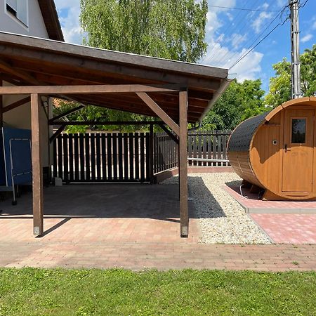Marta Apartman Balatonalmádi Exteriér fotografie