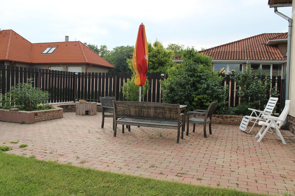 Marta Apartman Balatonalmádi Exteriér fotografie