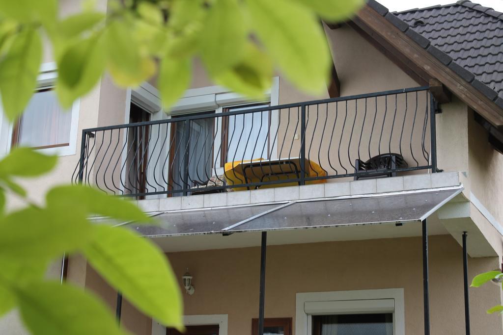 Marta Apartman Balatonalmádi Exteriér fotografie